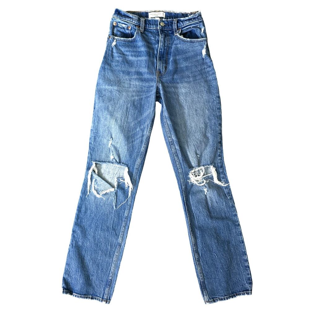✨ Abercrombie Curve Love 90s Straight Distressed Jeans 26 ✨